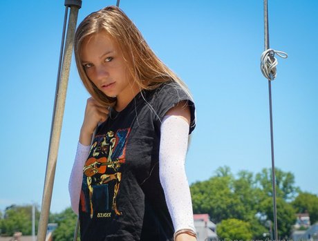 Brawniebee Profile pic