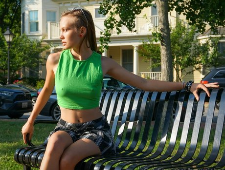 Brawniebee star beautiful images