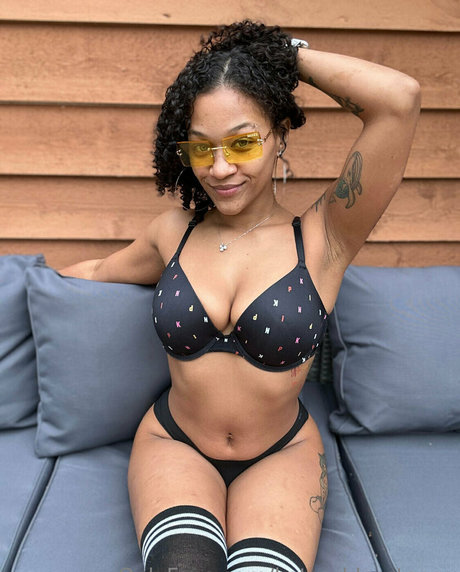 katgoddesstease pretty actress archive