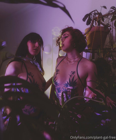 plantgalfree sexy actress img