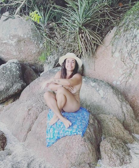 Denise Butterfly perfect model photo