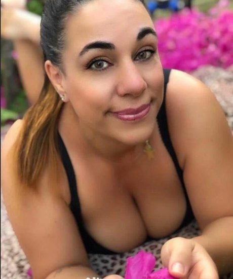 Denise Butterfly model nudes picture