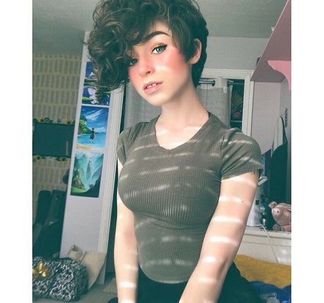 graceful addison high quality pornstar pics