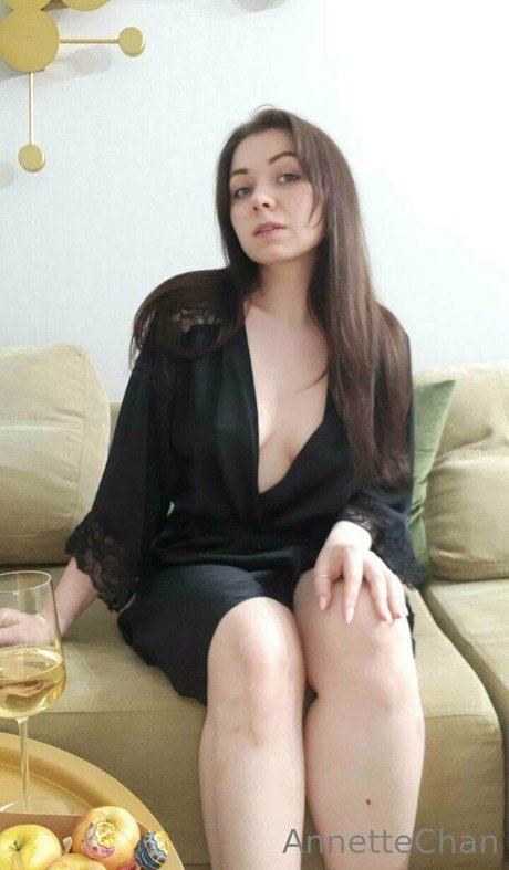 annettechan pornstar galleries