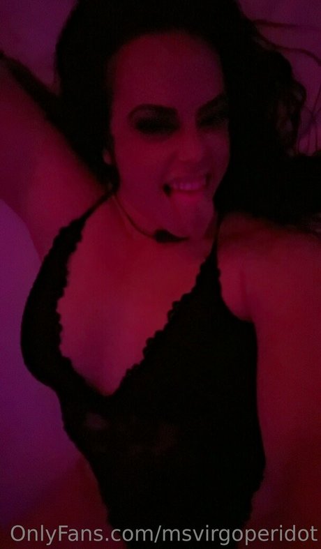 msvirgoperidot sex model pic