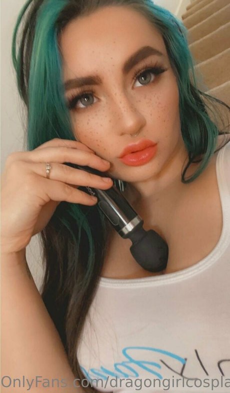 dragongirlcosplay pornstar naked image