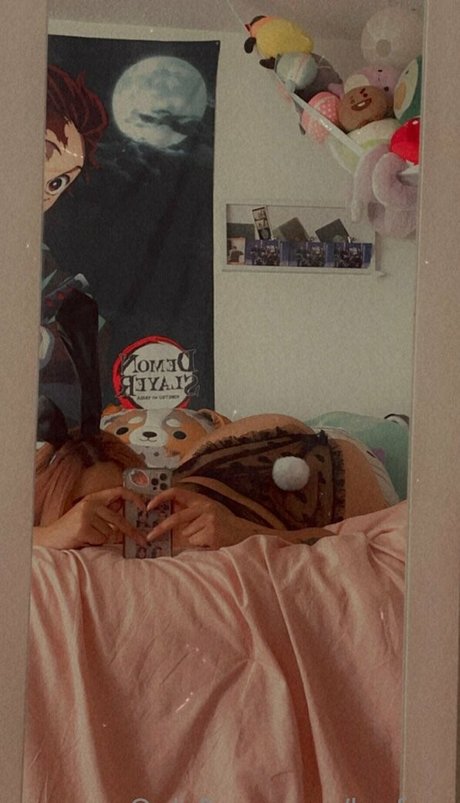 luxfree star erotic gallery