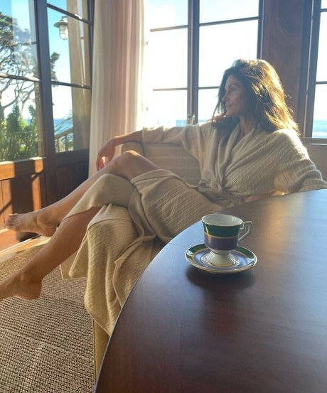 Cindy Crawford xxx star pictures