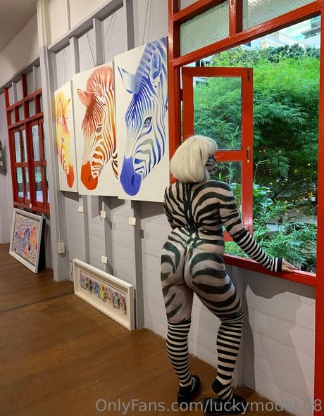 luckymodel 88 pornstar beautiful img