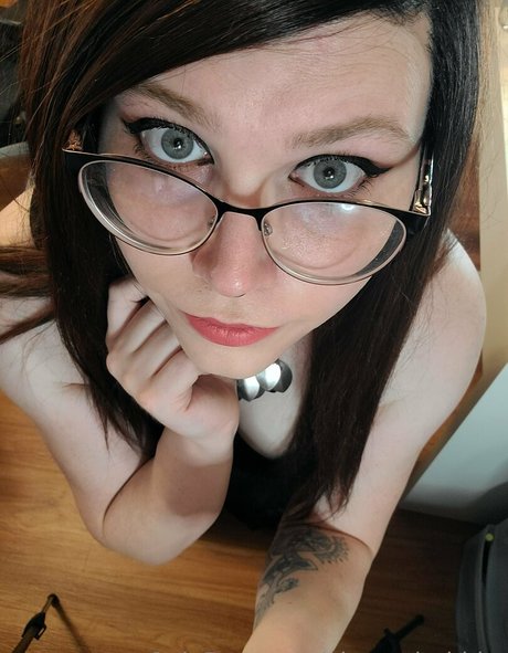 alexandrabbits top actress photos