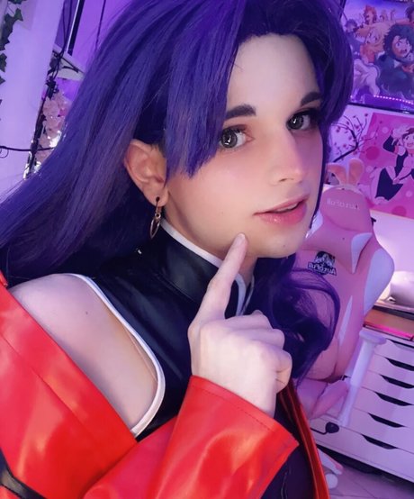 its peachybunnn model art image