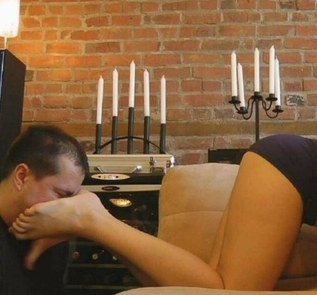 missroxy1 sexy actress galleries