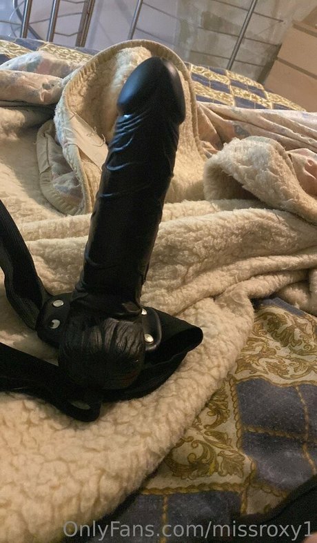 missroxy1 nudes actress images