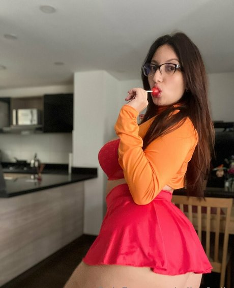 milaofmila nude star img