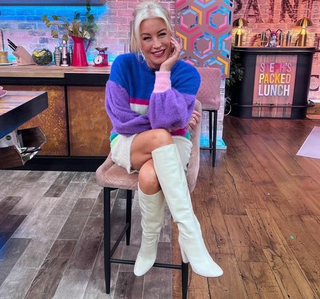 Denise Van Outen model adult image