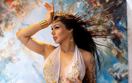 Eva Maxim hd actress img