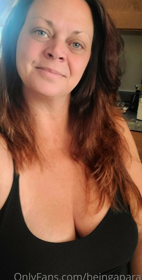 beingapara nice model img