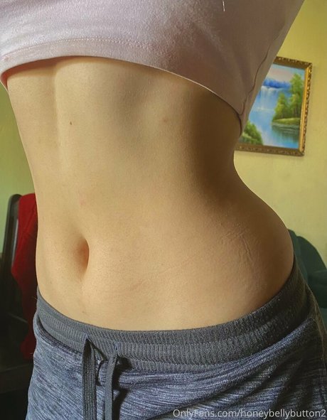 honeybellybutton2 sexy pornstar img