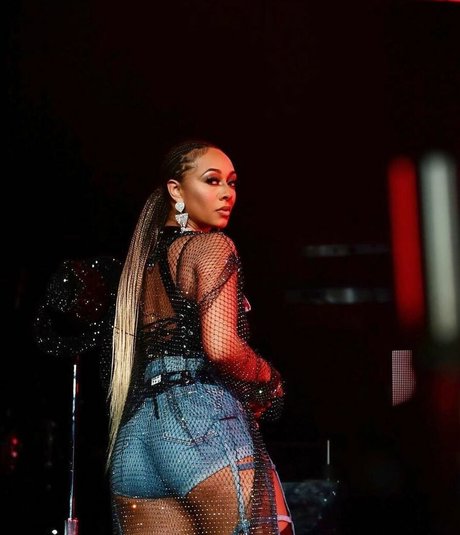 Keri Hilson naked pornstar image