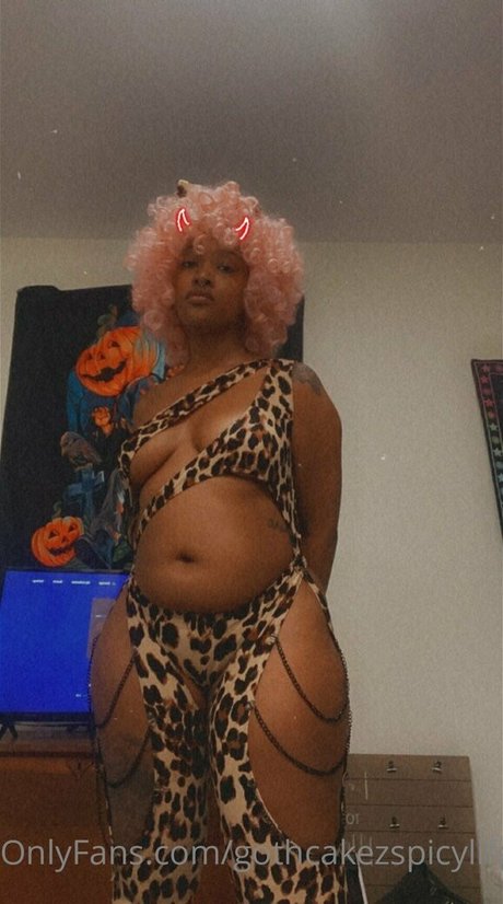 gothcakezspicylife Profile pic