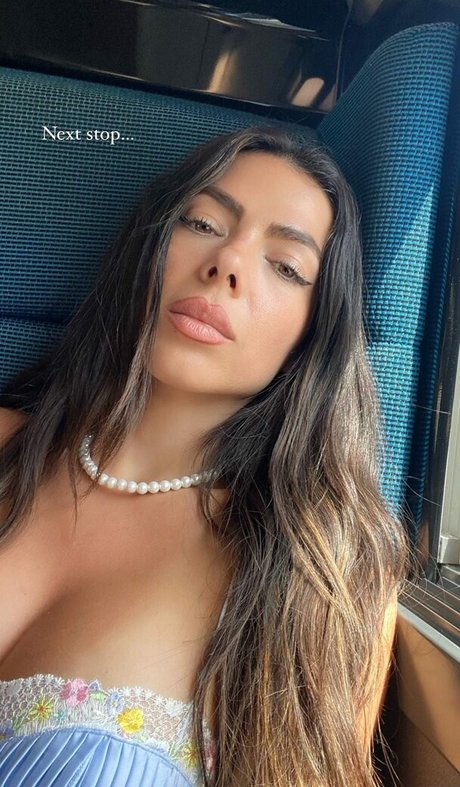 danellaurbaytv star perfect picture