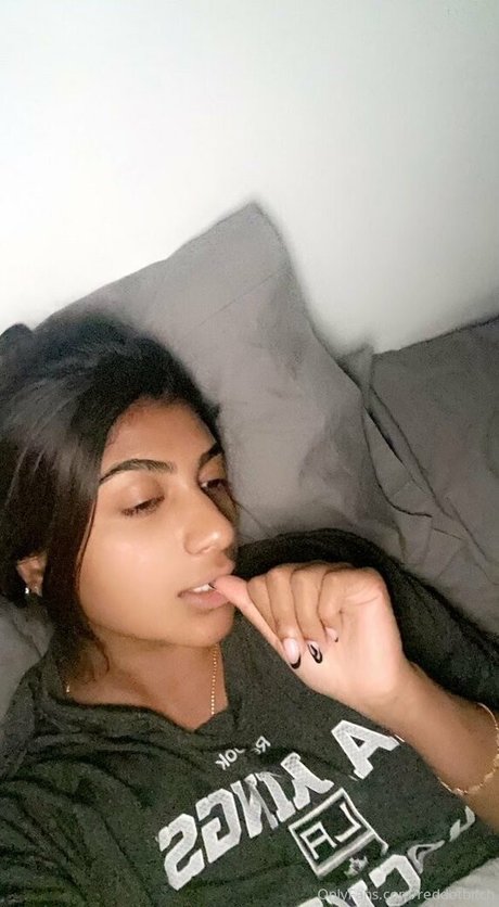 Reddotbitch star images