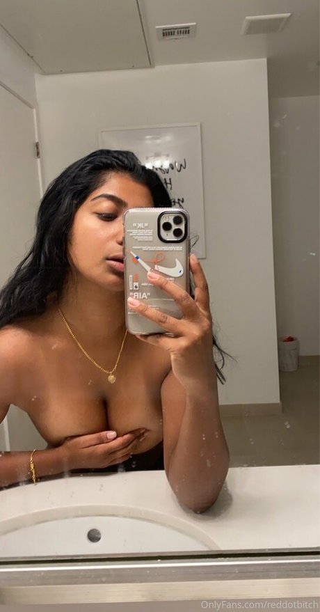 Reddotbitch porn model pics