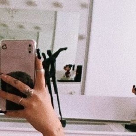 Nicks Vieira xxx model photo