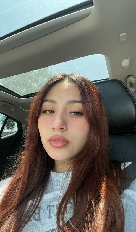 kimmyroxana xxx model image