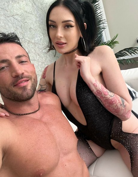 Charlotte Sins pornstar nudes pic