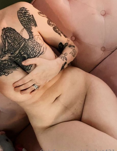 lleykt421 Profile pic