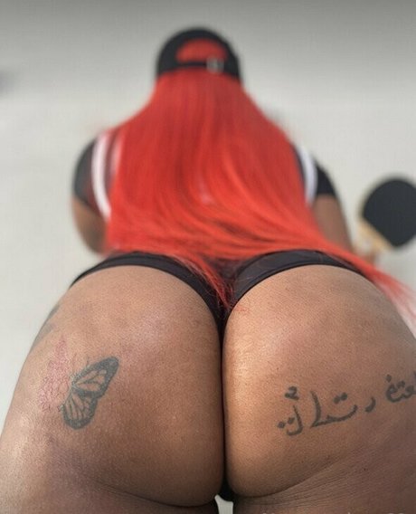 Nevvycakes porn star pic