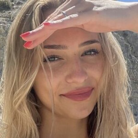 Delfine Stal high quality star pictures