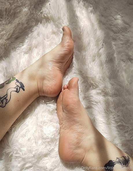 wildwiitch porn actress photos