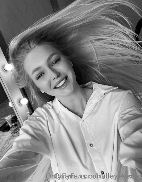 haileycherry pornstar sex pictures