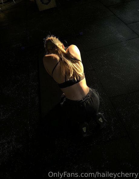 haileycherry star pretty pics