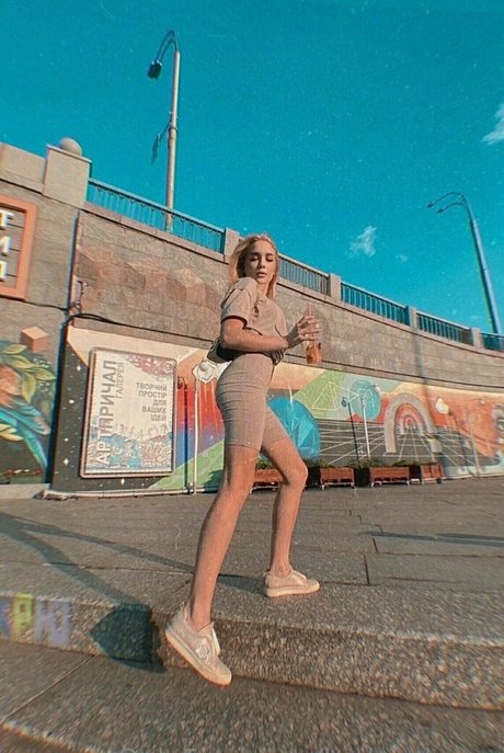 haileycherry pretty pornstar photos