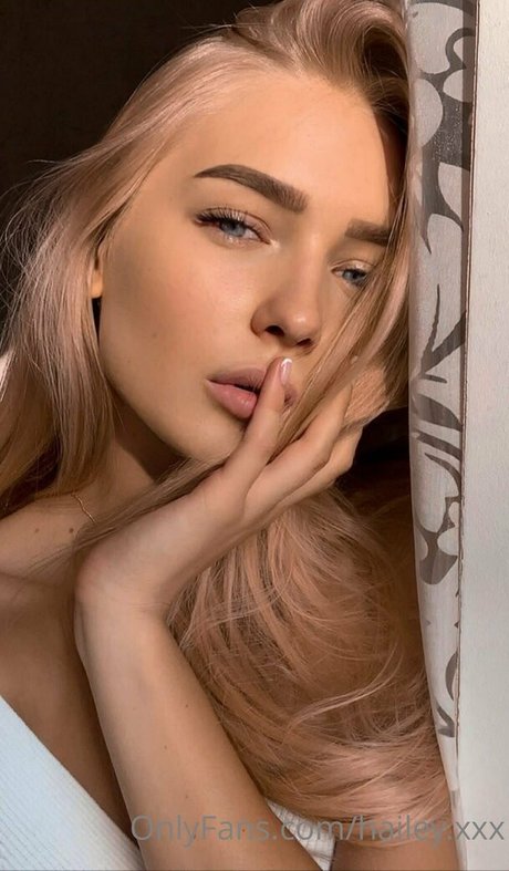 haileycherry pornographic actress gallery