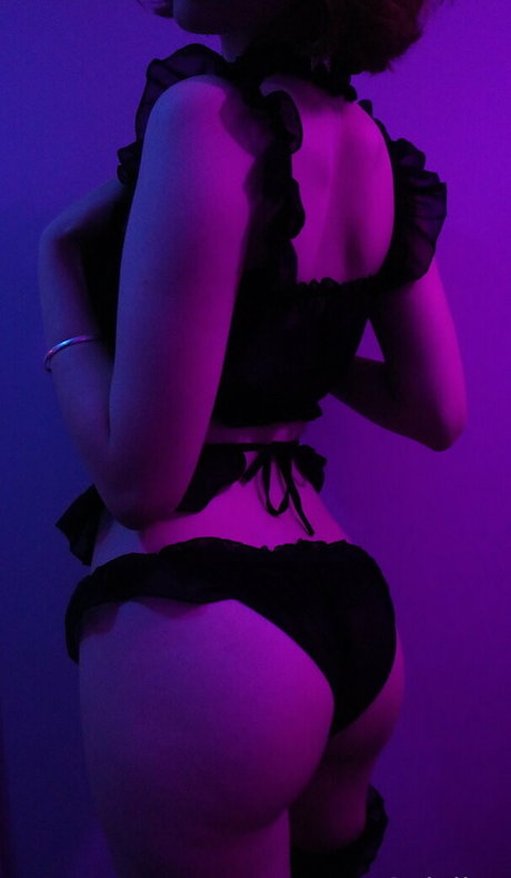 spiciivy pornstar naked photos