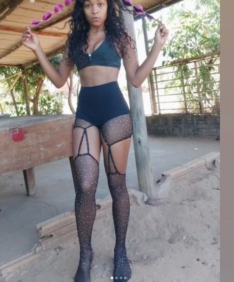 Vanessa Maite porn star gallery