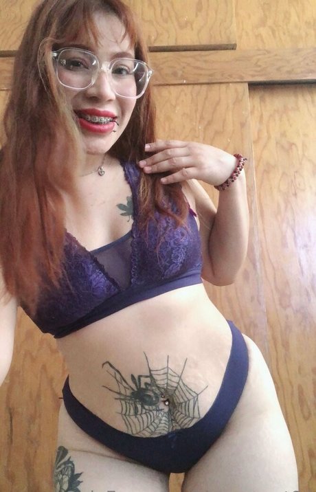 dayamont84 adult actress image