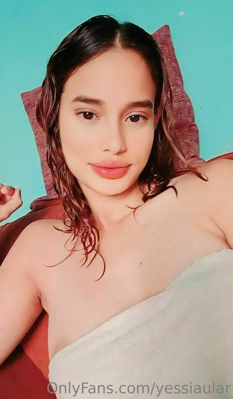 yessiaular model art picture