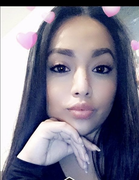 ashleyrae20 sexy pornstar pic