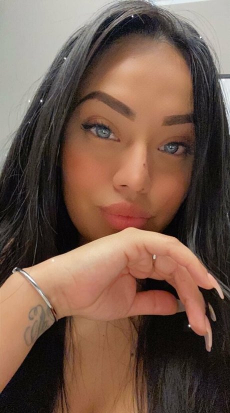 ashleyrae20 pretty model images