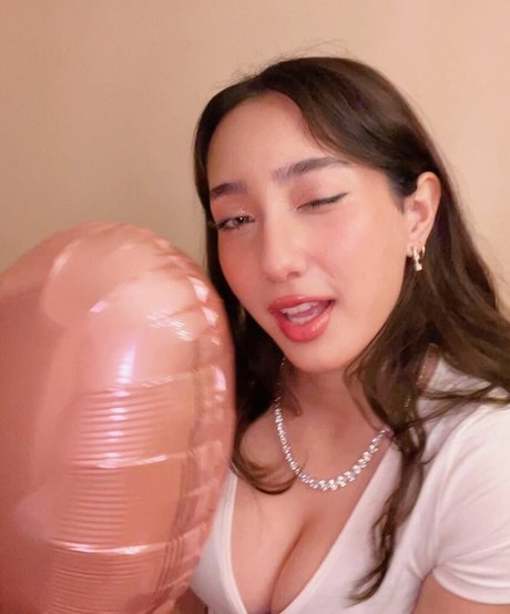 Sabrina Pezeshkian pornographic star photos