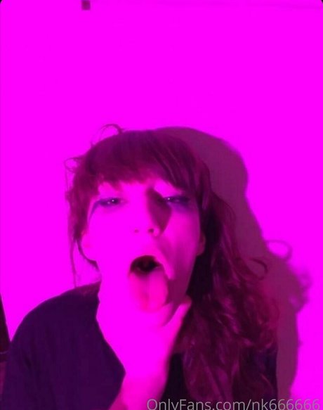 nk666666 adult star img