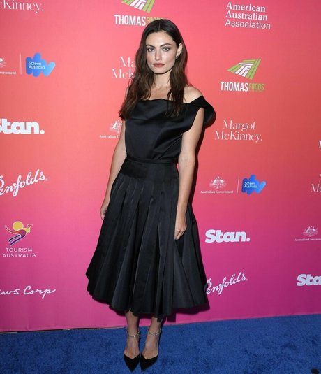 Phoebe Tonkin best actress photos