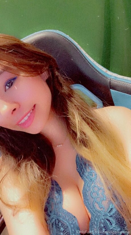 lewdgamermel model image