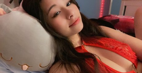 lewdgamermel model hot images