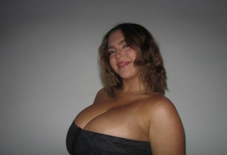 Sierra Bellingar pornstar exclusive pic